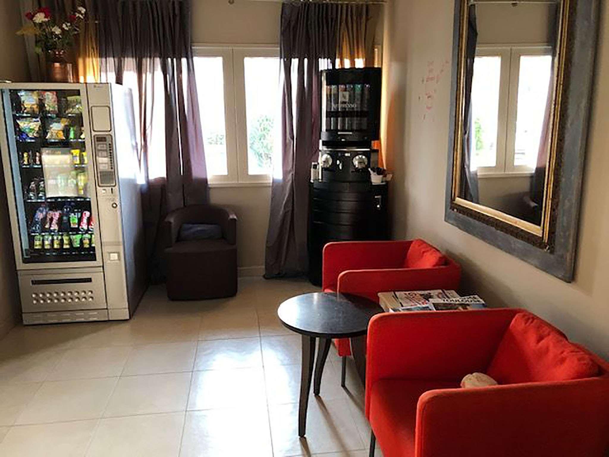 Kyriad Toulouse Blagnac Aeroport Экстерьер фото